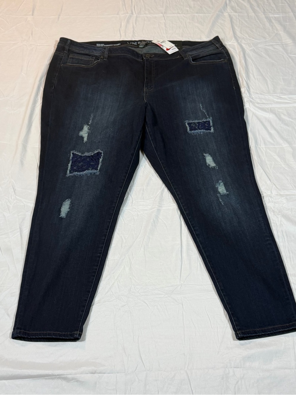 Lane Bryant Jeans 26 NWT Super Stretch Mid Rise Skinny Distressed Lace Patch O59